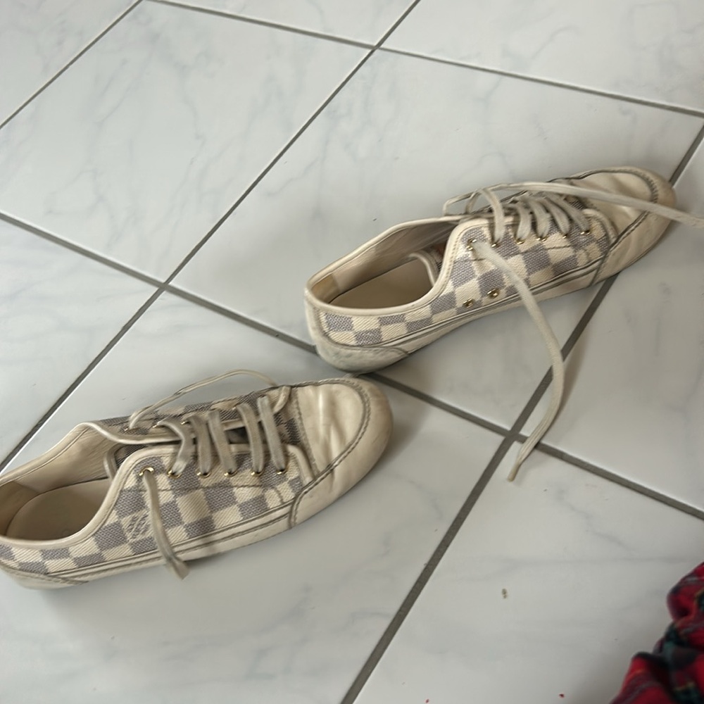 Louis Vuitton Sneakers Blue Eggshell sz 37.5 U.S. 7.5 - Picture 3 of 8